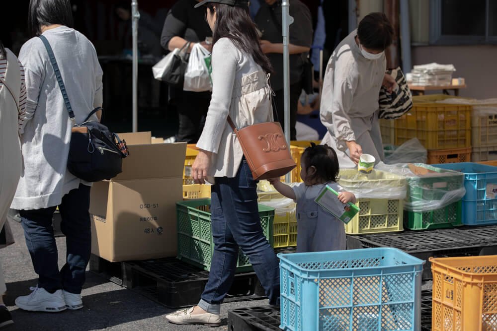 ㈱山加商店